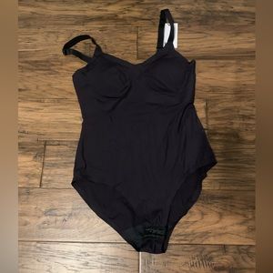 Knix ‘Every’ Bodysuit black Size M BNWT